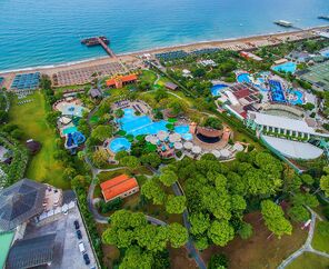 Gloria Verde Resort
