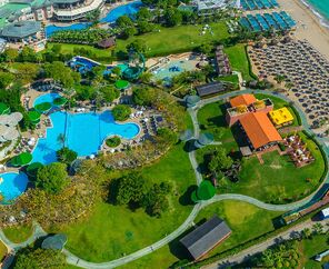 Gloria Verde Resort