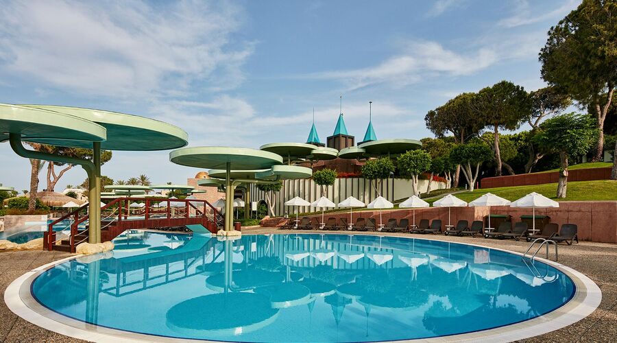 Gloria Verde Resort